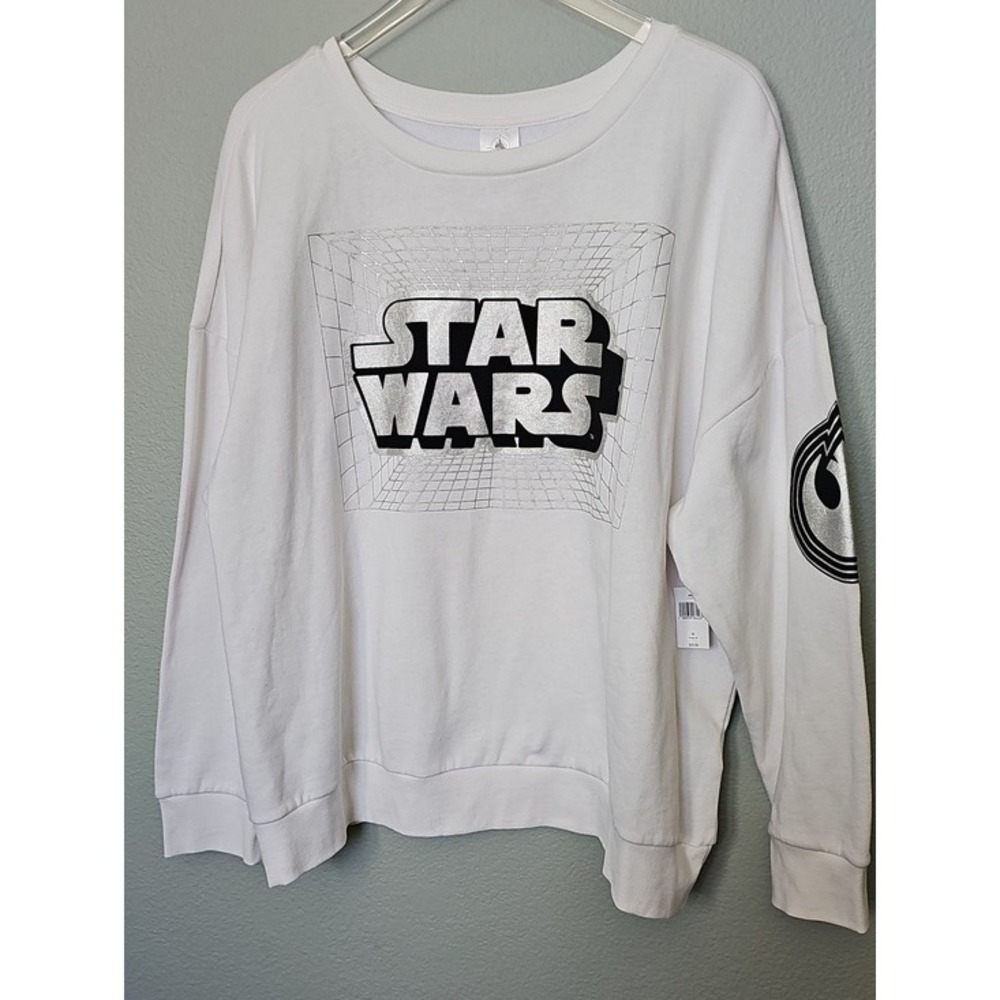 Disney Star Wars Metallic Logo Graphic Sweatshirt Oversized White 2X NWT
